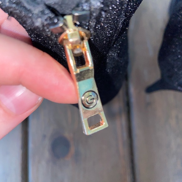 Sparkly peep toe GUESS heeled boots - Picture 3 of 4